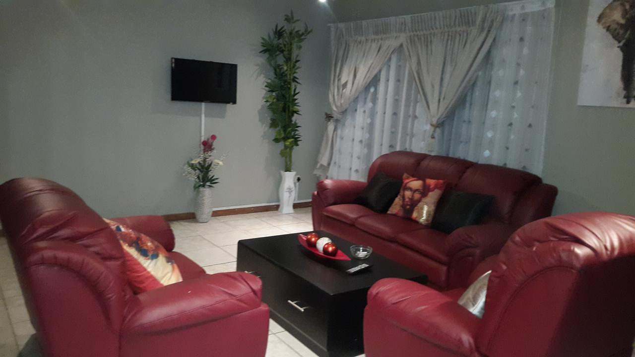 Tintech Bed & Breakfast Франсистаун Екстериор снимка